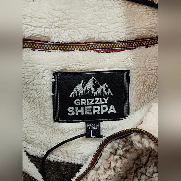 Grizzly Sherpa light tan pullover Size L - Picture 5 of 5
